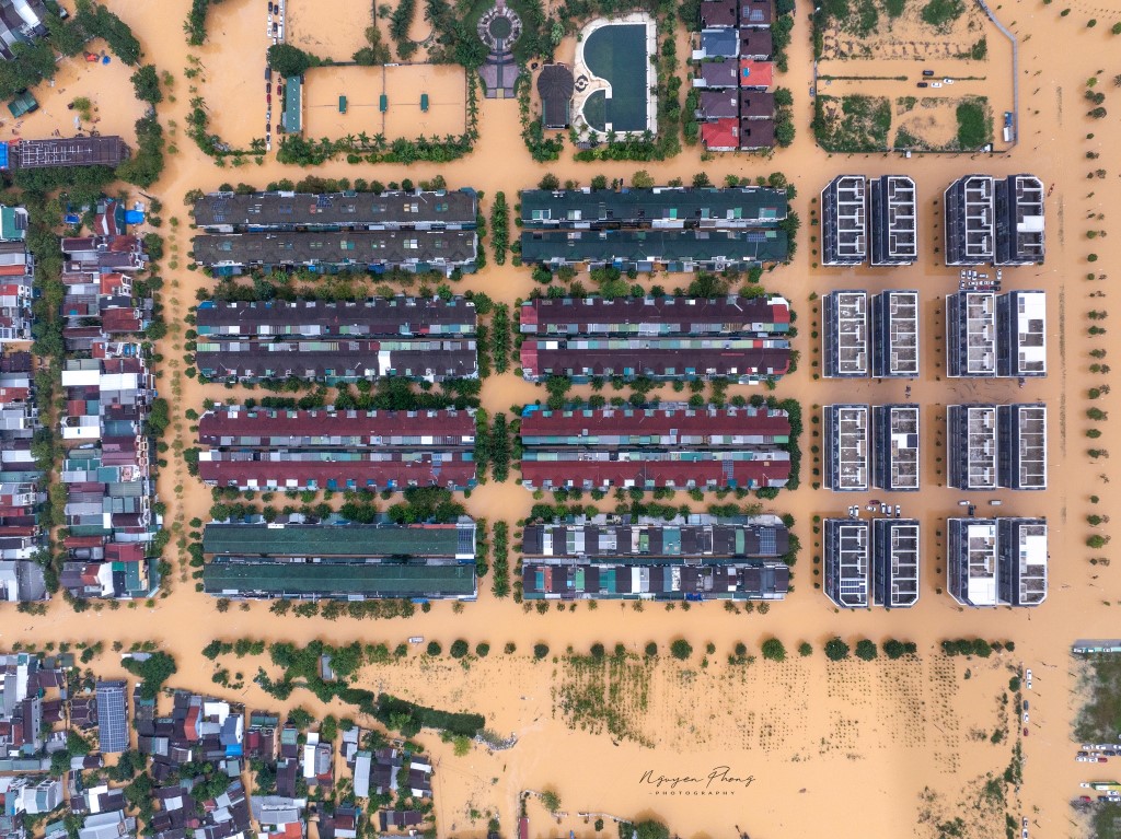 lu lut tai hue_hue ngap lut_mua lu tai hue_o che năng_o che mau_o lech tam_o du che mua nang tai hue17.jpg